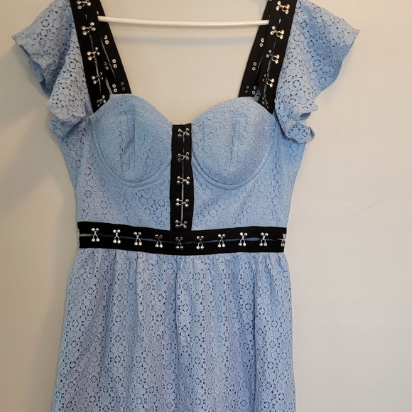 NWT blue bebe Lavine crochet lace dress - Picture 6 of 16